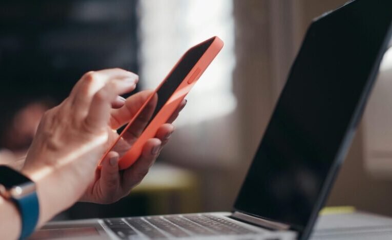 Reducción de personal en Telecomm por uso de redes sociales