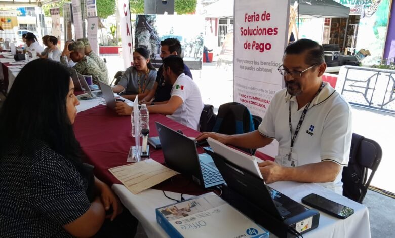 Acerca SAT servicios fiscales a municipios de Coahuila